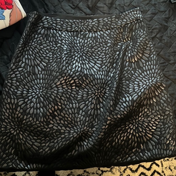 Loft skirt - Picture 1 of 1